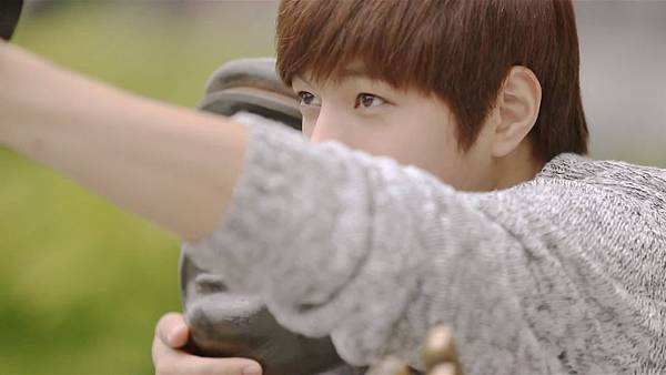 L's bravo viewtiful PT2 teaser-cut09.jpg