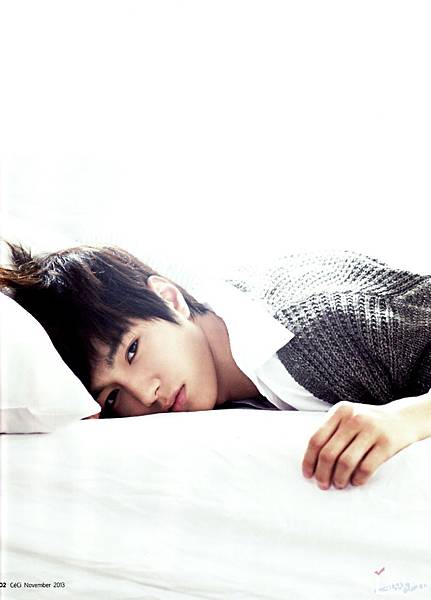 CeCi_Nev (cr.bliss0313; fr. baidu infinite bar) (1).jpg