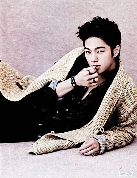 VOGUE girl_NEV (cr.bliss0313; fr. baidu infinite bar) (4).jpg