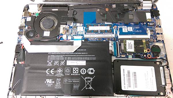 kato3c-nb-HP ENVY Ultrabook 4-1019tu c.jpg