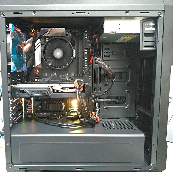 kato3c pccase enermax OSTROG Lite 20181001 2.jpg