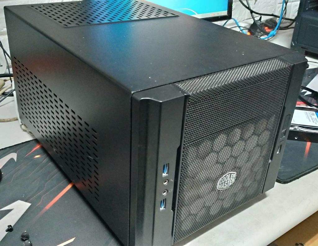 b150m-itx e.jpg