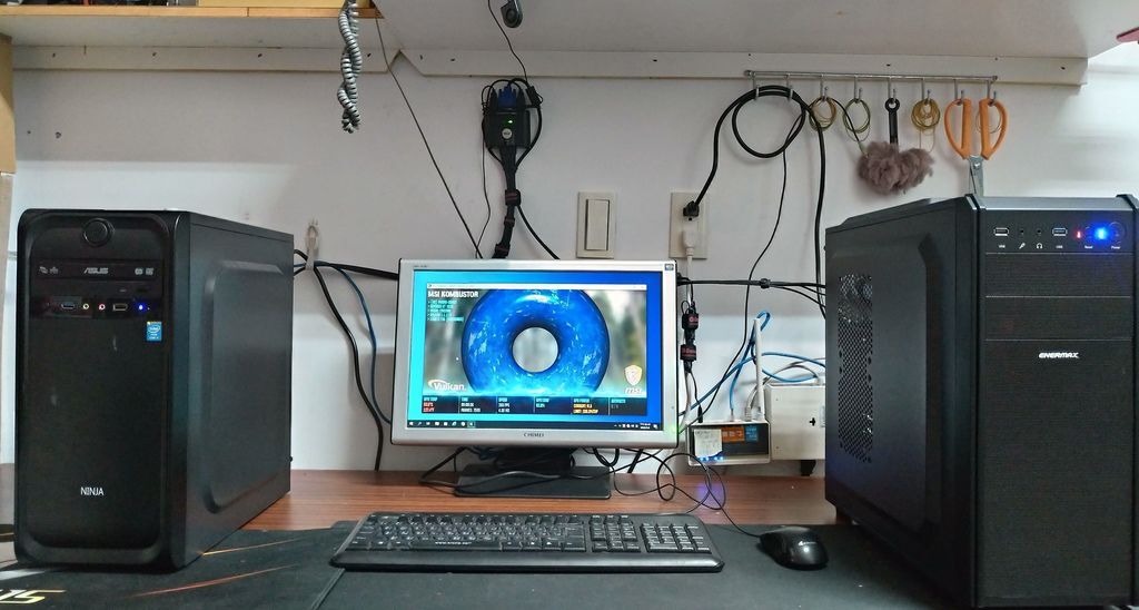 /tmp/phpUygwkq /tmp/phpUygwkq