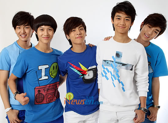 shinee18.jpg