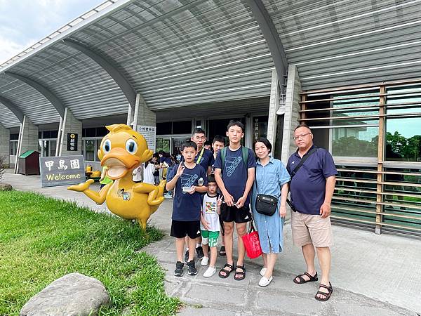 暑假宜蘭二日遊DAY2~超讚的親子景點 ~甲鳥園（複合式養鴨