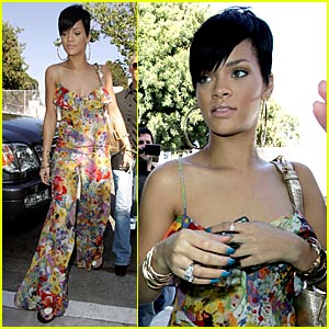 rihanna-sleeveless-jumpsuit.jpg