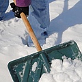 snow_shovel22.jpg