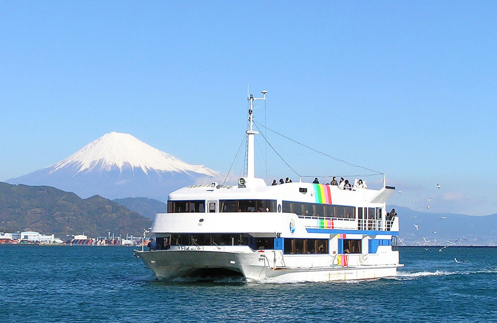 ベイプロムナード号（富士山と船）イメージ2008.12.06決定版①