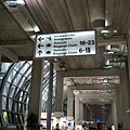 蘇汪納蓬國際機場