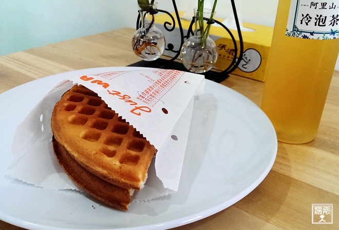 屏東市 Just Waffle就是鬆餅 手工現烤鬆餅 瘋熊的異想世界 痞客邦