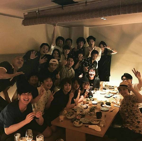 W Inds 涼平與龍一出席日本演藝圈 超豪華道產子們聚會 在風的歌聲裡 痞客邦 W Inds 涼平與龍一出席日本演藝圈 超豪華道產子們聚會 在風的歌聲裡 痞客邦