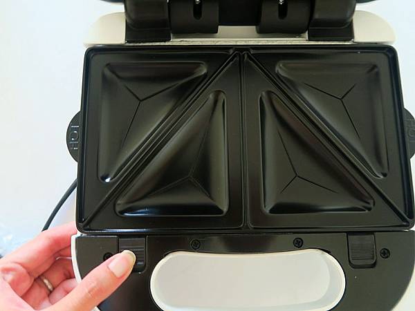 日本主妇超人气小家电开箱介绍~自动翻转章鱼