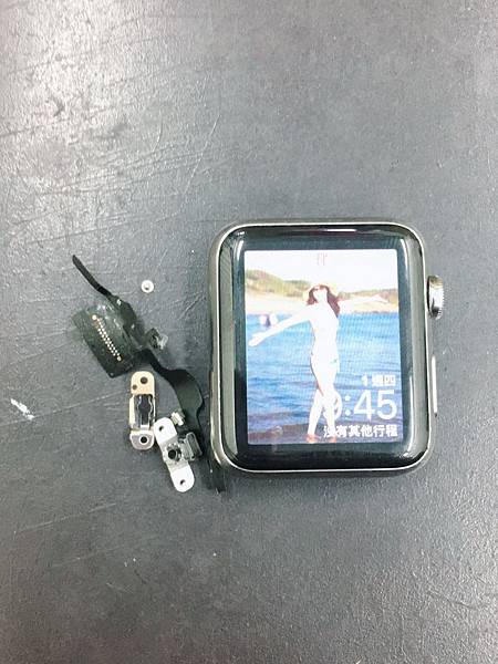 蘋果手錶 Watch - Apple 1 42mm 電源鍵故障維修圖-1.jpg