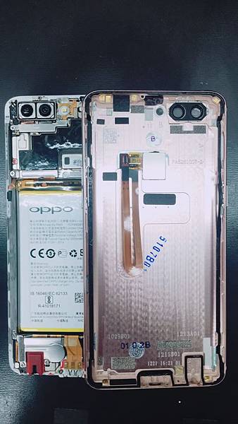 Oppo r11s泡水受潮不開機主版維修.jpg