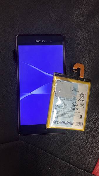 Sony z3電池老化維修-2.jpg
