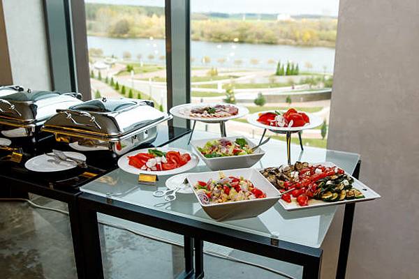 單點外燴與套餐價格:選擇最適合的餐型 單點外燴與套餐價格:選擇最適合的餐型