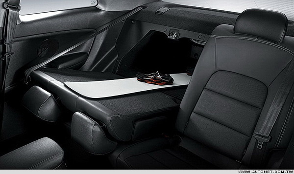 KIA Shuma Coupe1-7.jpg