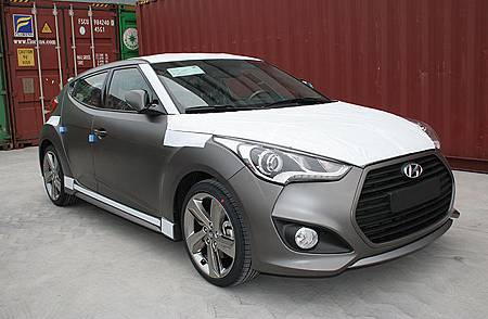 HYUNDAI Veloster Turbo1-2.jpg