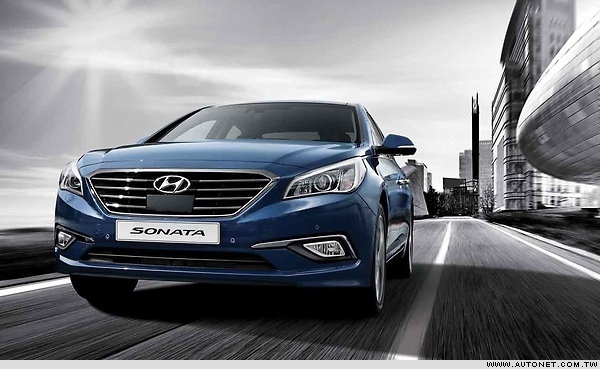 HYUNDAI新世代Sonata1-2.jpg