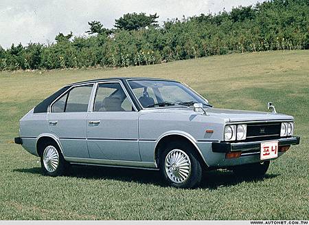 名車列傳（120）：HYUNDAI Pony1-2.jpg