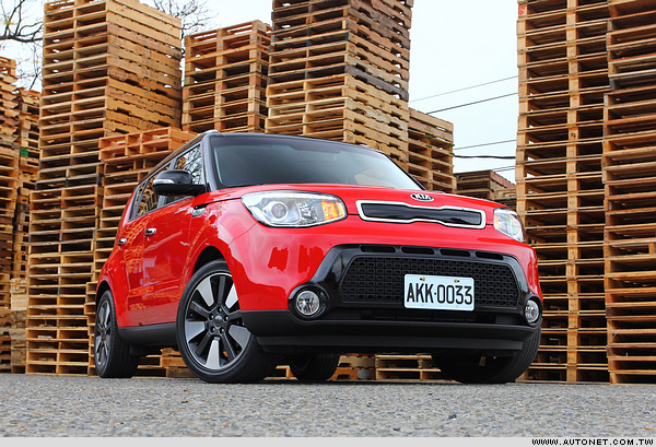 KIA Soul震撼版試駕報導(上)1-2.jpg KIA Soul震撼版試駕報導(上)1-2.jpg