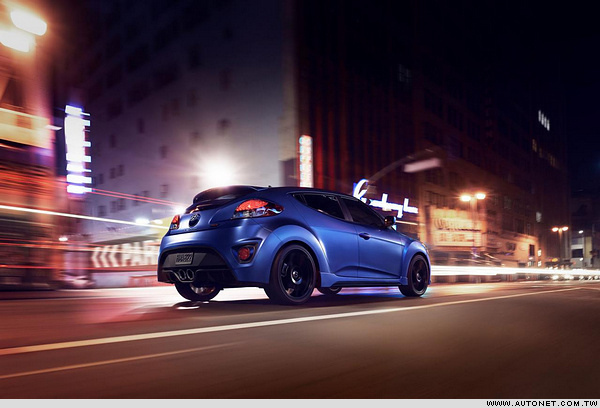 HYUNDAI Veloster小改亮1-3.jpg HYUNDAI Veloster小改亮1-3.jpg
