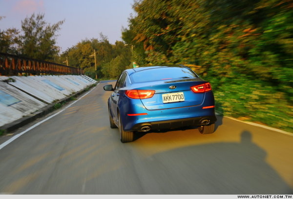 KIA Optima試駕報導(動力、操控篇)1-3.jpg KIA Optima試駕報導(動力、操控篇)1-3.jpg
