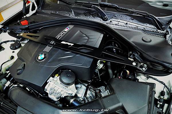 BMW F20 M135i 安裝 SPR 引擎室平衡桿_13.jpg