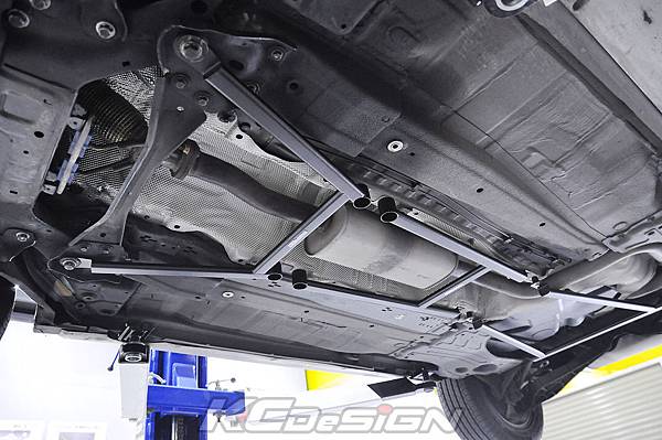 Volvo XC60 安裝 KCDesign 前下、中下、後下井字結構桿_013.jpg Volvo XC60 安裝 KCDesign 前下、中下、後下井字結構桿_013.jpg