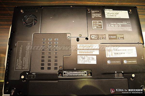 Toshiba Portege R700_013.jpg