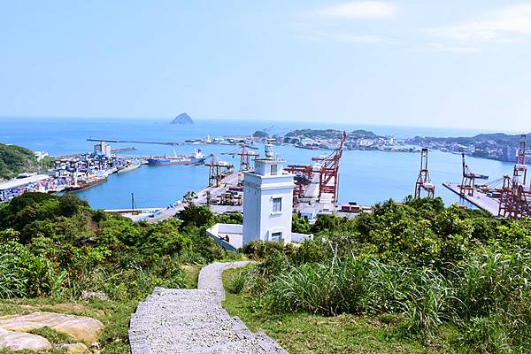 基隆,中山區,球子山燈塔,仙洞巖,燈塔,白米甕砲台,健行,步道,海景,小百岳,登山,海洋,基隆景點