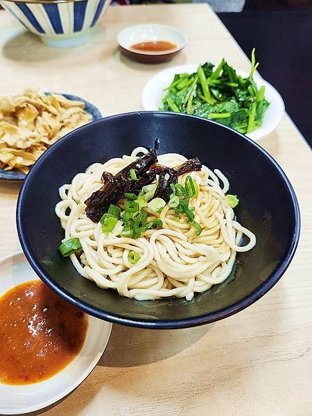 食話食說291：宜蘭美食！阿源羊肉湯，新鮮羊肉份量足，湯頭清