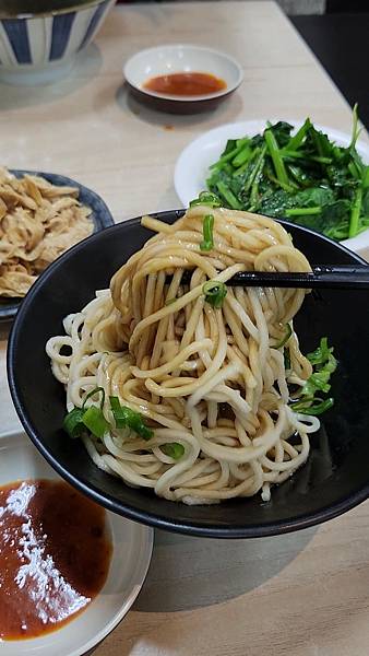 食話食說291：宜蘭美食！阿源羊肉湯，新鮮羊肉份量足，湯頭清