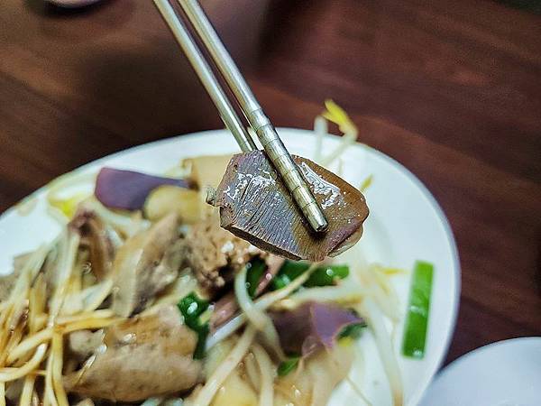 食話食說312：新北美食！北港鵝肉，鵝肉Q彈鮮甜，蔥酥飯香氣