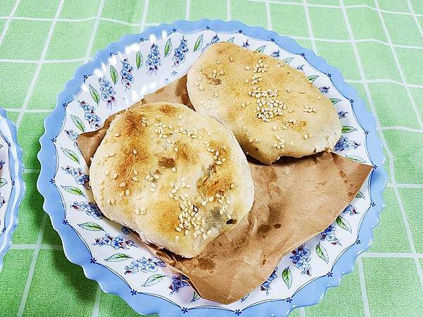 食話食說316：基隆美食！基隆鐵路邊胡椒餅｜數十年老味道，搬