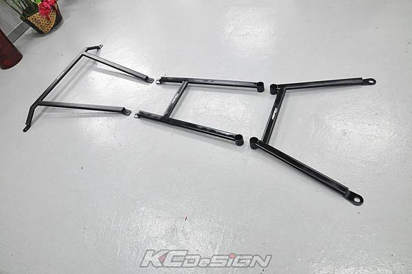 Volvo V60 KCDesign 全車下結構桿_11.jpg Volvo V60 KCDesign 全車下結構桿_11.jpg