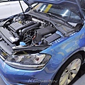 VW Golf 7 Variant 1.4 安裝 KCDesign 全車底盤結構桿、後防傾桿_006.jpg