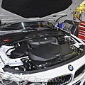 BMW F31 320 Lci  安裝 KCDesign B48 引擎室拉桿_008.jpg