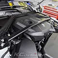 BMW F31 320 Lci  安裝 KCDesign B48 引擎室拉桿_014.jpg