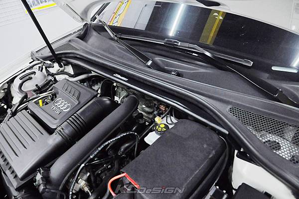 Audi A3 8V 引擎室拉桿 底盤一覽圖_020.jpg