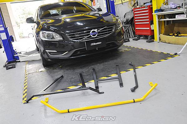 Volvo S60 D4 升級 KCDesign 底盤結構桿(三件式)、換裝後防傾桿(原Hardrace)_001.jpg