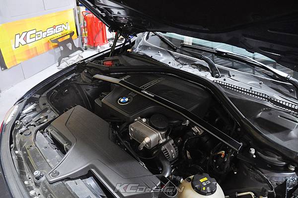 BMW F31 320i 升級 KCDesign 全車底盤結構桿(4件式.含後上拉)_022.jpg