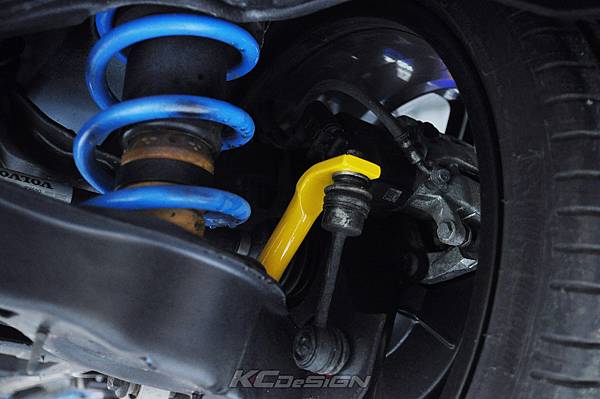 Volvo V60 Polestar 18年式 安裝 KCDesign 前後4點式結構桿、後防傾桿、T6 鋁合金渦輪管_014.jpg Volvo V60 Polestar 18年式 安裝 KCDesign 前後4點式結構桿、後防傾桿、T6 鋁合金渦輪管_014.jpg