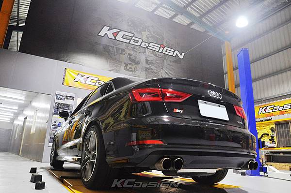 Audi A3 8V 1.4 安裝 KCDesign 前後4點式結構桿_011.jpg
