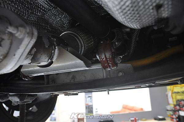 Volvo V60 Polestar 升級 KCDesign 26mm 前防傾桿_010.jpg Volvo V60 Polestar 升級 KCDesign 26mm 前防傾桿_010.jpg