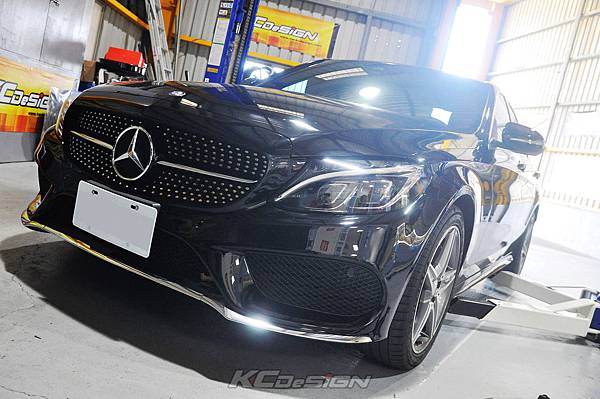 M-Benz W205 C250 安裝 KCDesign 底盤結構桿 (4件式)_004.jpg