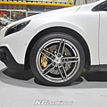 Volvo V40CC 安裝 KCDesign SB4 金色+356mm、後350mm打孔浮動碟_009.jpg