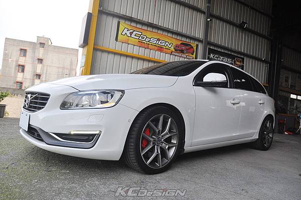 Volvo V60 D4 安裝 KCDesign 倒插式避震器 V1 (原KW V3)_039.jpg Volvo V60 D4 安裝 KCDesign 倒插式避震器 V1 (原KW V3)_039.jpg