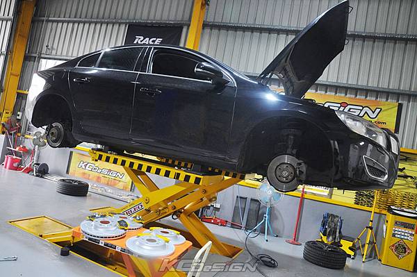 Volvo S60 T4 安裝 KCDesign 前後原廠型碟盤、來令片_023.jpg Volvo S60 T4 安裝 KCDesign 前後原廠型碟盤、來令片_023.jpg
