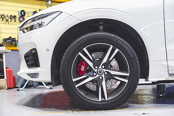 Volvo XC60 T5R 升級 KCDesign 超大六+370mm 後354mm 加大碟_057.jpg